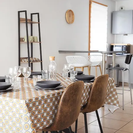Appartement Le Joliot Curie 4-6 Personnes A Lyon - Eurexpo - Ldlc Arena - Groupama Stadium - Eurexpo Buitenkant foto
